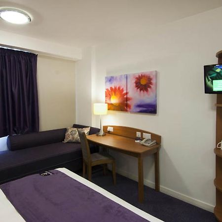 Premier Inn Exeter Central St. Davids Exteriér fotografie