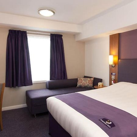 Premier Inn Exeter Central St. Davids Exteriér fotografie