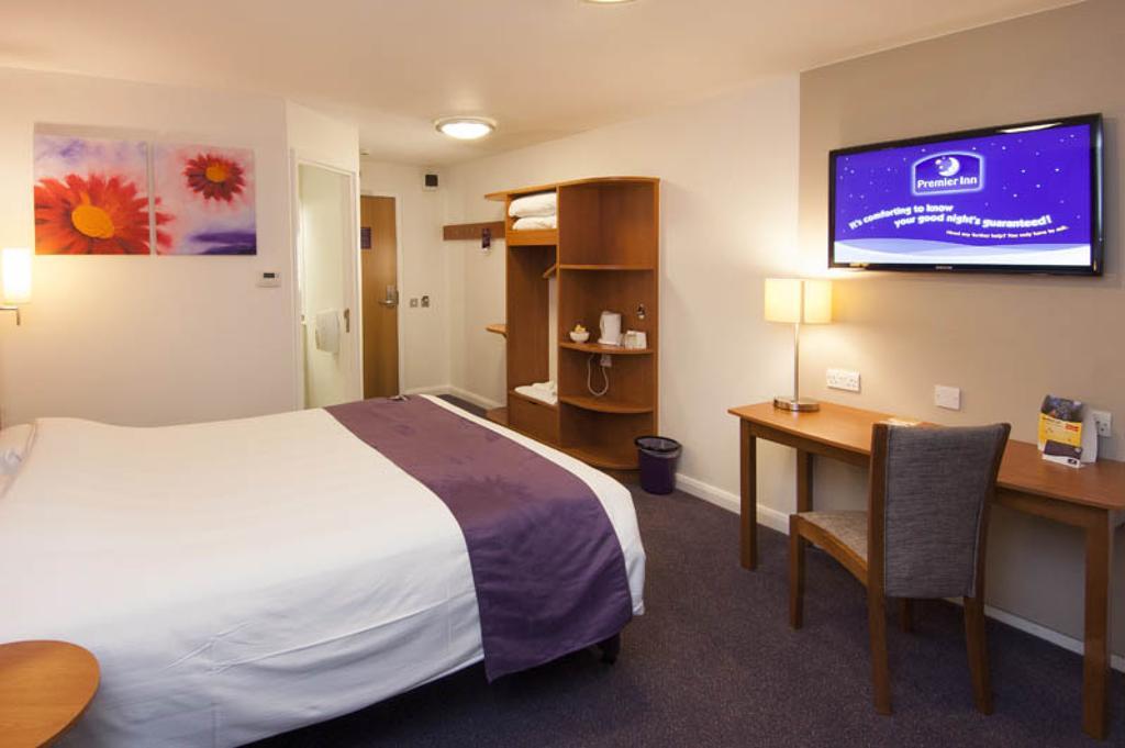 Premier Inn Exeter Central St. Davids Exteriér fotografie